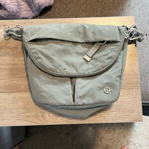 Lululemon All Night Festival bag in grey sage